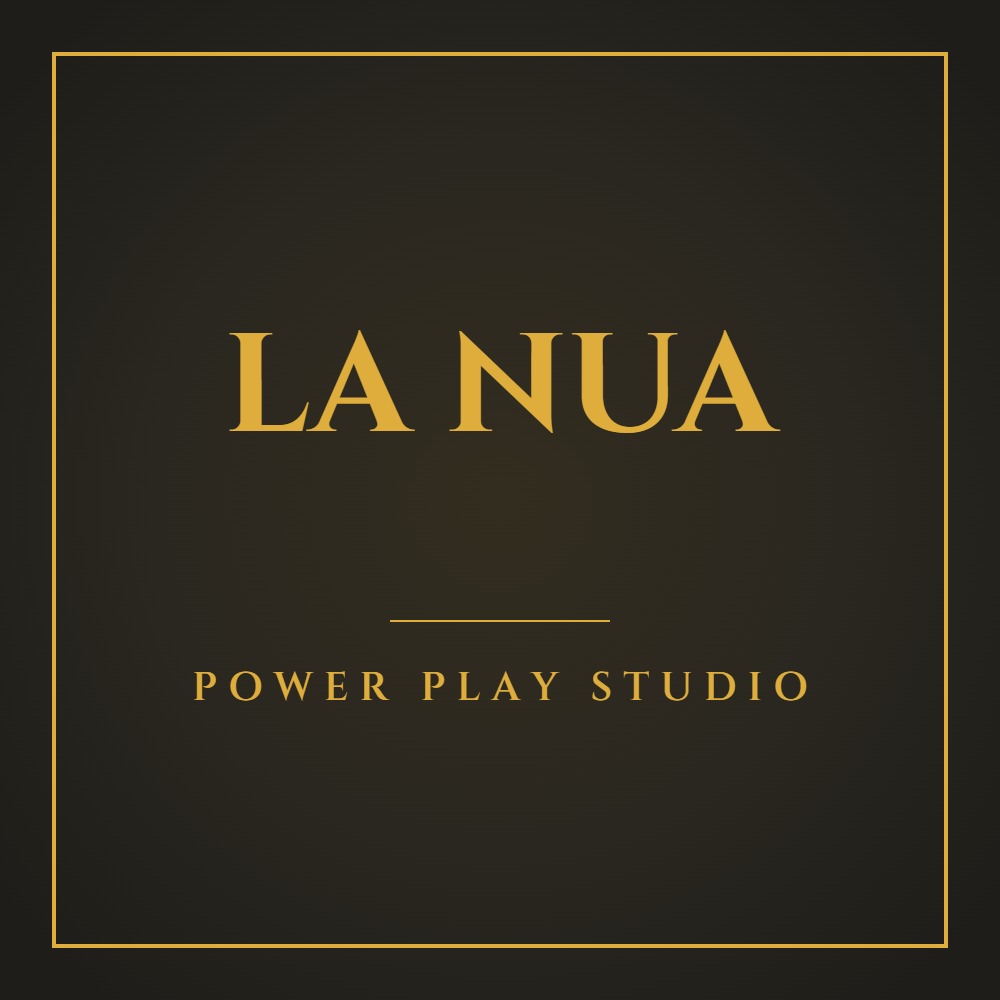 La Nua brand plate